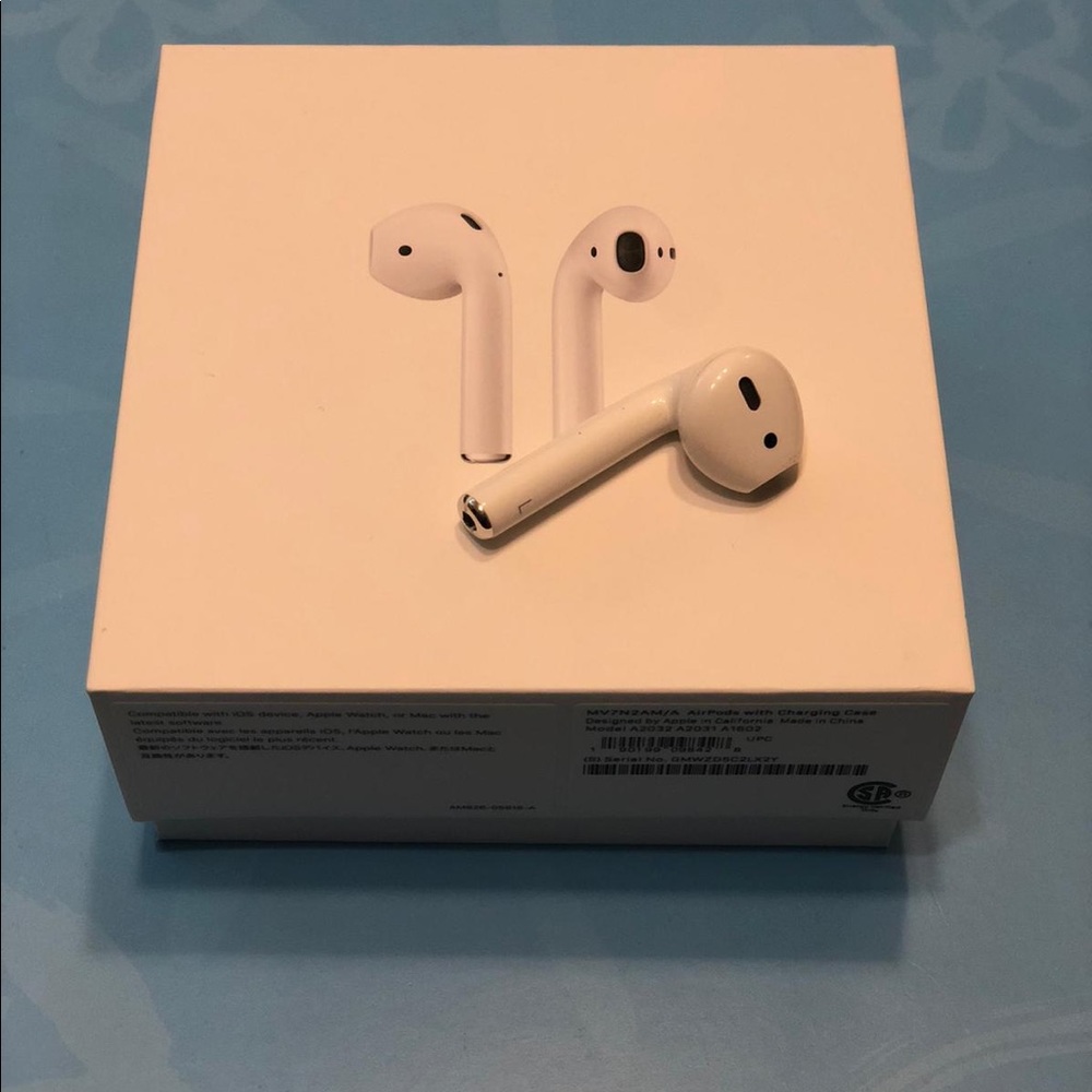 AirPods
